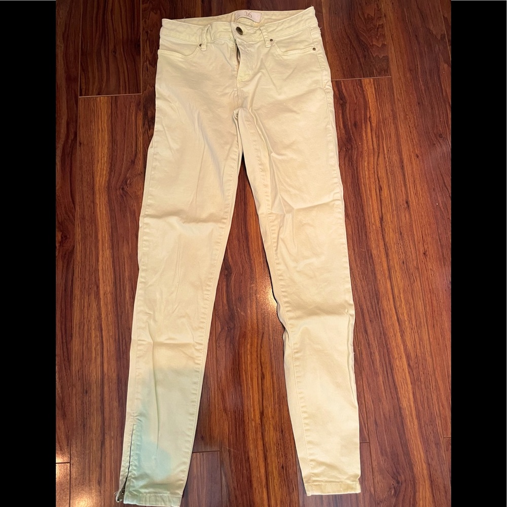 Zara Pastel Yellow Skinny Pants